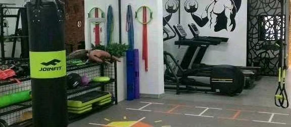 寶德龍健身小課堂：健身房該怎么選配器材